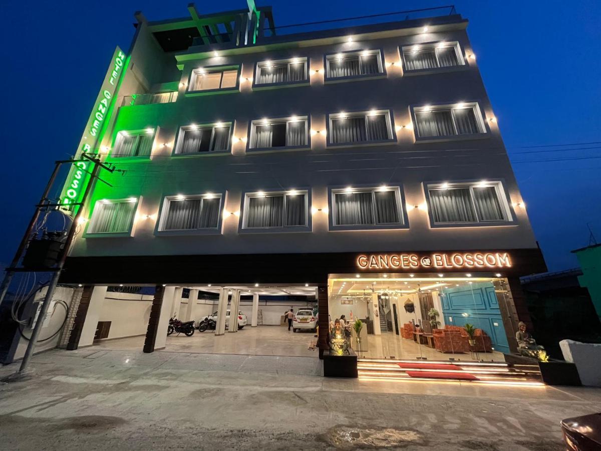 Hotel Ganges Blossam, A Luxury Hotel In Haridvár Kültér fotó