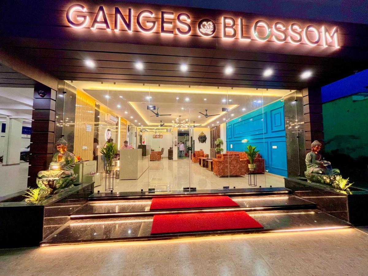 Hotel Ganges Blossam, A Luxury Hotel In Haridvár Kültér fotó