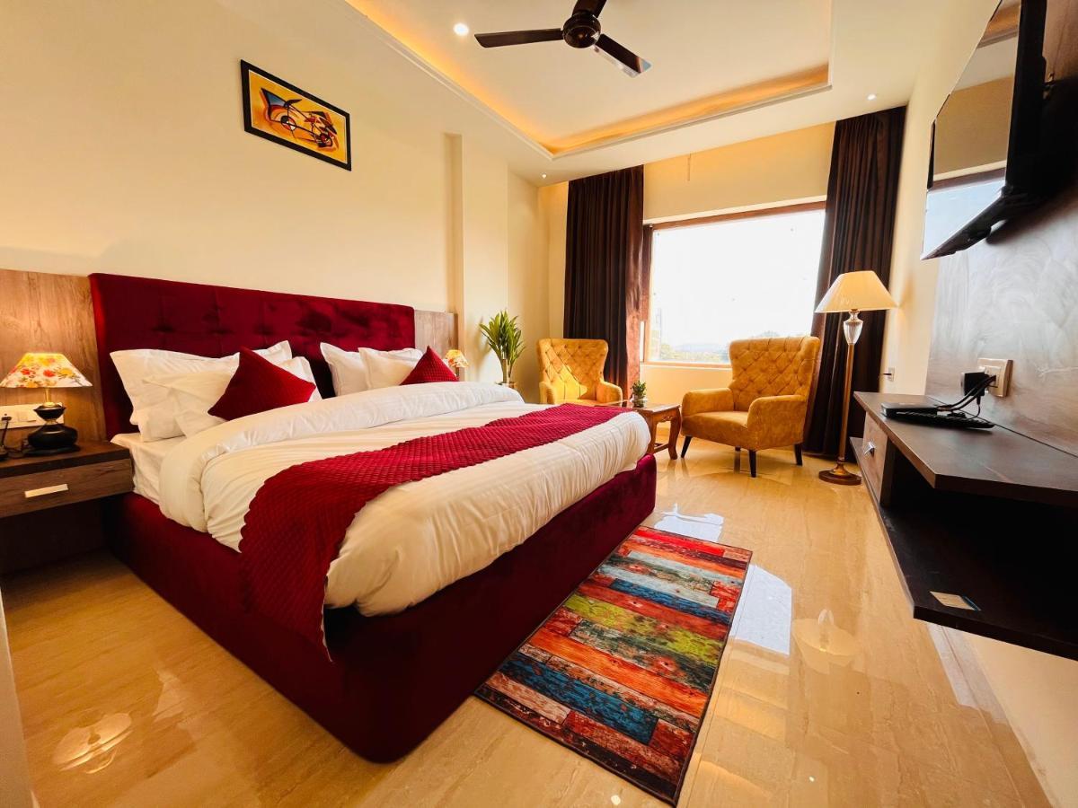 Hotel Ganges Blossam, A Luxury Hotel In Haridvár Kültér fotó
