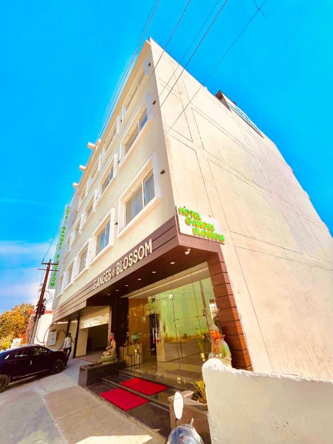 Hotel Ganges Blossam, A Luxury Hotel In Haridvár Kültér fotó
